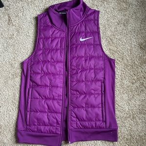 NWT Nike women’s vest - XS